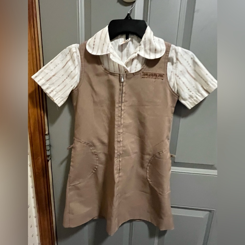 Vintage Brownie jumper & Blouse